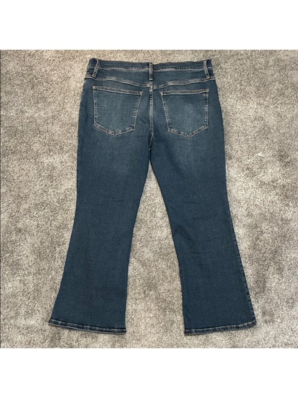 EC Madewell Midrise Kick Out Medium Wash Jeans - Size 33 - Picture 2 of 6